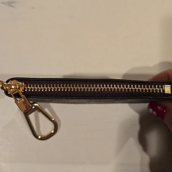 Patterned Key Pouch - Picture 3 of 5